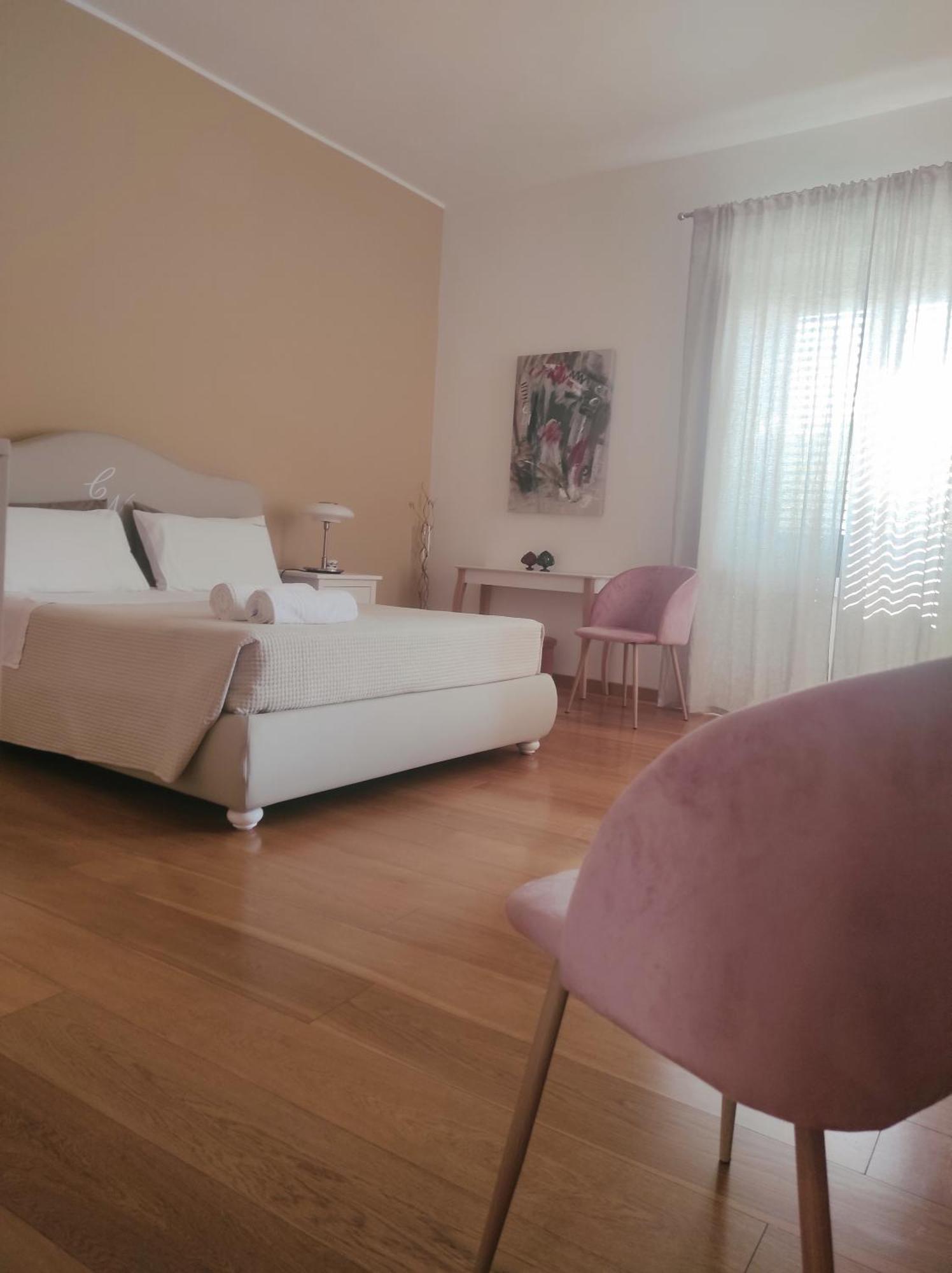 Calogiuri Nest Apartamento Lecce Exterior foto